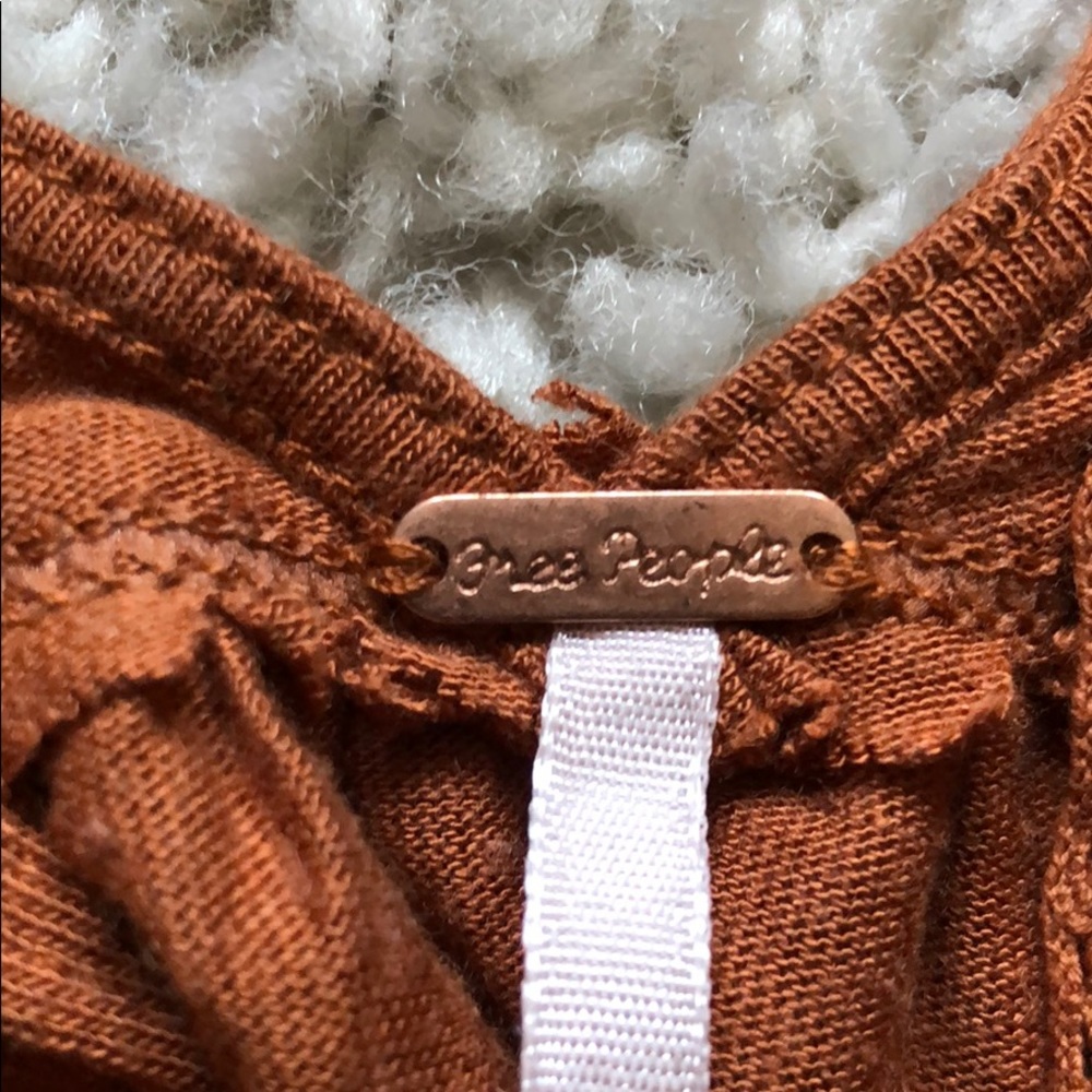 Free People top size SP perfect condition! - Picture 2 of 4